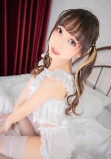 泳装