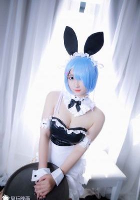 欧美三根一起进三p