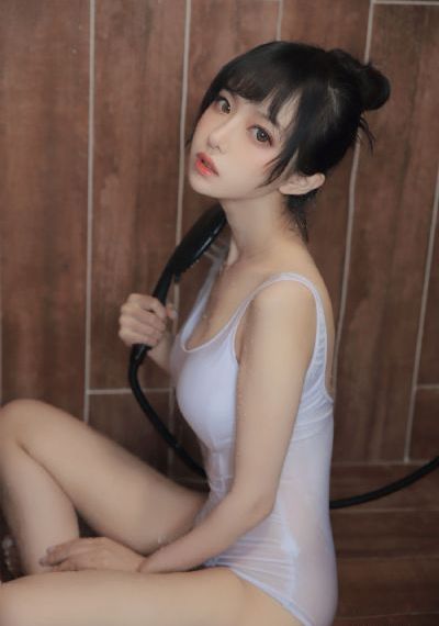 色狱男囚 无删除电影