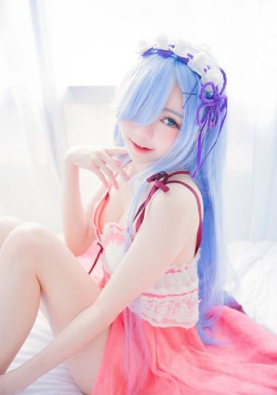 年轻漂亮的小姑子