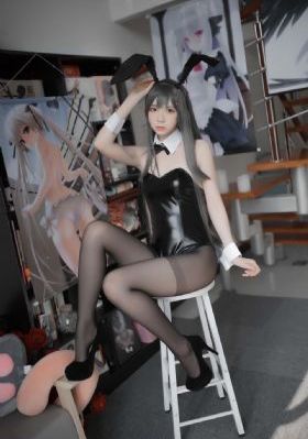 黑三角