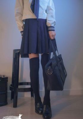 可疑的美容院电影