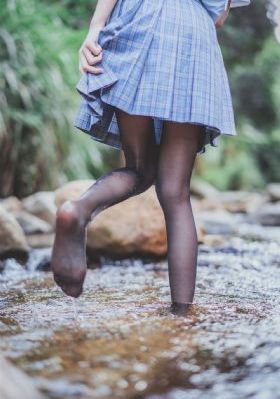 黑人添女荫道口图片