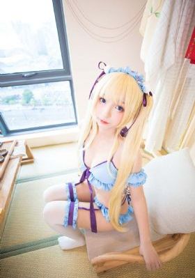 变身成黑辣妹之后就和死党上床了